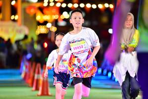 BIB: 021, 50452
                            <button type="button" onclick="openModal(21804390)" class="btn btn-primary btn-sm float-right btn-popup" data-toggle="modal" data-target=".modal-high-quality">
                        <i class="fas fa-shopping-cart"></i> Add to Cart
                    </button>
                                            <button type="button" onclick="isThisMe(21804390, true)" class="btn btn-success btn-sm float-right btn-popup btn-isme hidden" data-toggle="tooltip" data-placement="bottom" title="นี่คือรูปของคุณใช่ไหม คลิกที่นี่เพื่อเอาเข้าอัลบั้ม">
                        <i class="fas fa-plus"></i> Add to album
                    </button>
                    <button type="button" onclick="isThisMe(21804390, false)" class="btn btn-warning btn-sm float-right btn-popup btn-isnotme hidden">
                        <i class="fas fa-ban"></i> Remove from album
                    </button>